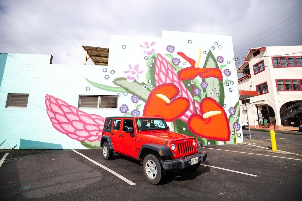 Grand Naniloa Hotel, A Doubletree By Hilton Hilo Exterior photo