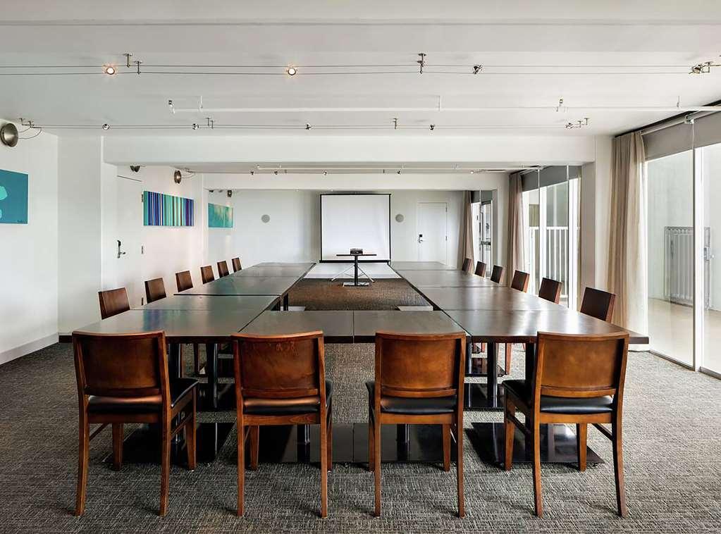 Grand Naniloa Hotel, A Doubletree By Hilton Hilo Facilities photo